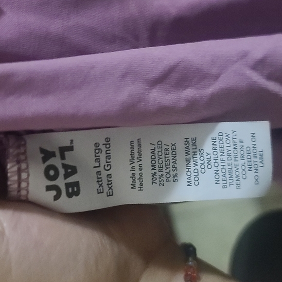 Cross Back - Picture 8 of 9